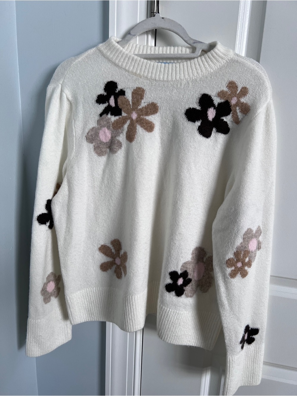 CeCe Cream Crewneck Sweater with Black, Tan & Pink Floral Motif